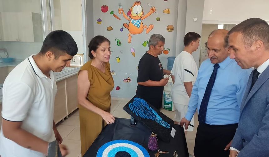 Yüreğir’de Özel Öğrencilerin Mezuniyet Coşkusu