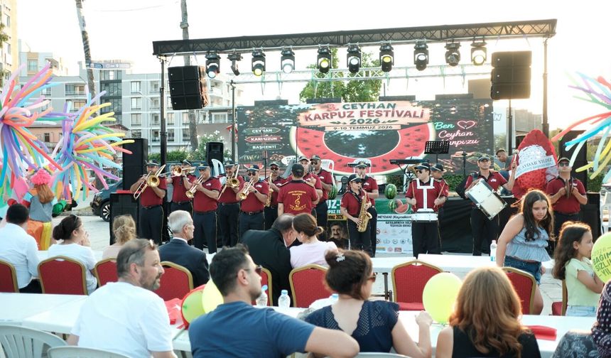 3. Ceyhan Karpuz Festivali binlerce kişiyi buluşturdu