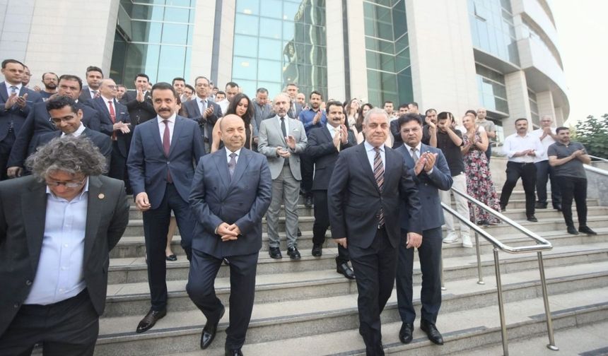 Adana Adliyesi'nde bayrak değişimi! Ahmet Çelikkol göreve başlıyor