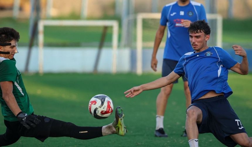 Adana Demirspor'da yeni sezon mesaisi sürüyor