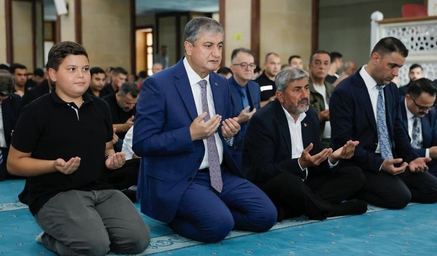 Adana'da 15 Temmuz şehitleri için Mevlid-i Şerif programı düzenlendi