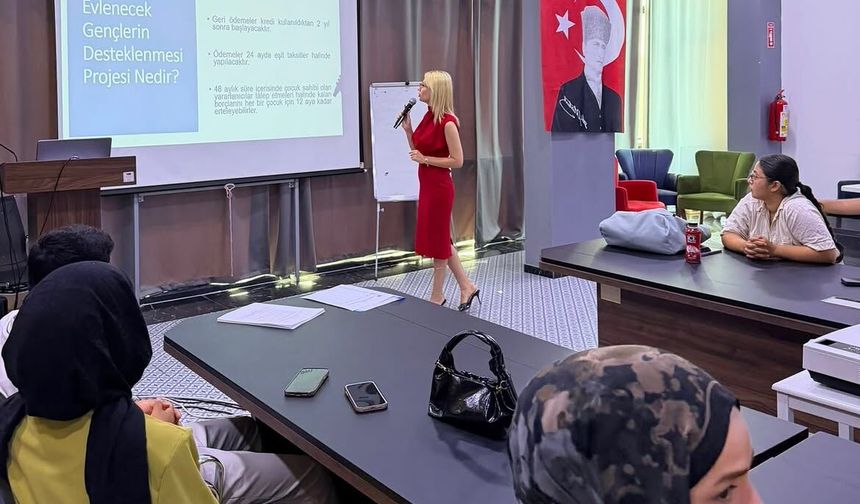 Adanalı gençlere evlilik öncesi "Altın Değerinde" rehberlik