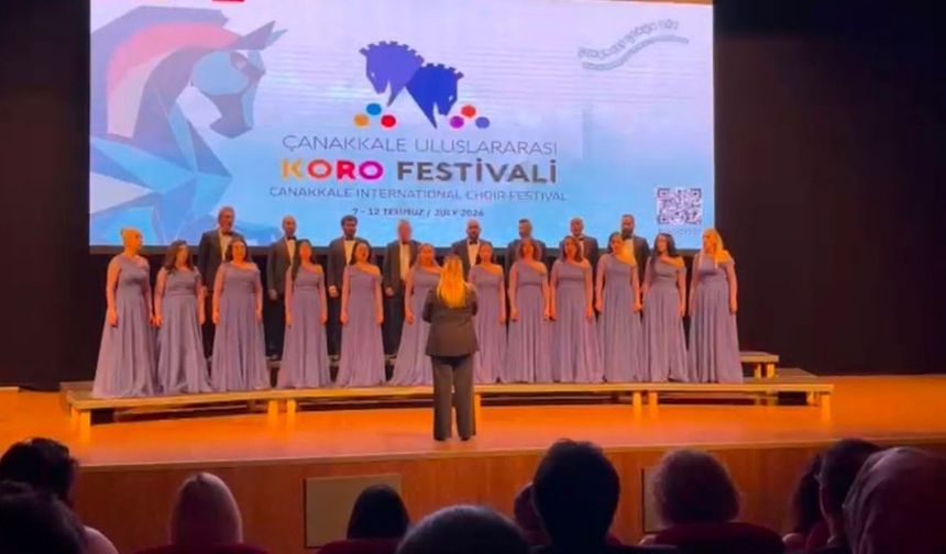 Çokfonik Koro Çanakkale'den iki ödülle döndü