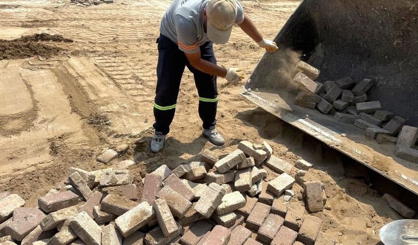 Ceyhan Belediyesi Şehit Uzman Çavuş Uğur Şahin Parkı’nı yeniliyor