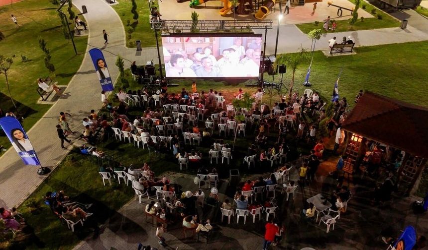 33. Uluslararası Adana Altın Koza Film Festivali'nden deprem bölgesine açık hava sineması