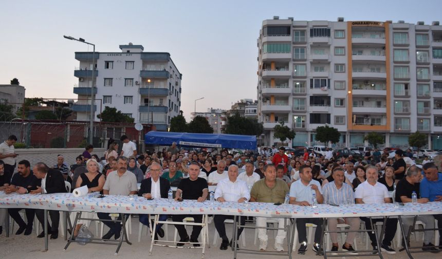 Ceyhan’da gönül birliği: Kaymakam Kurtyemez Cemevi’nin aşure etkinliğine katıldı