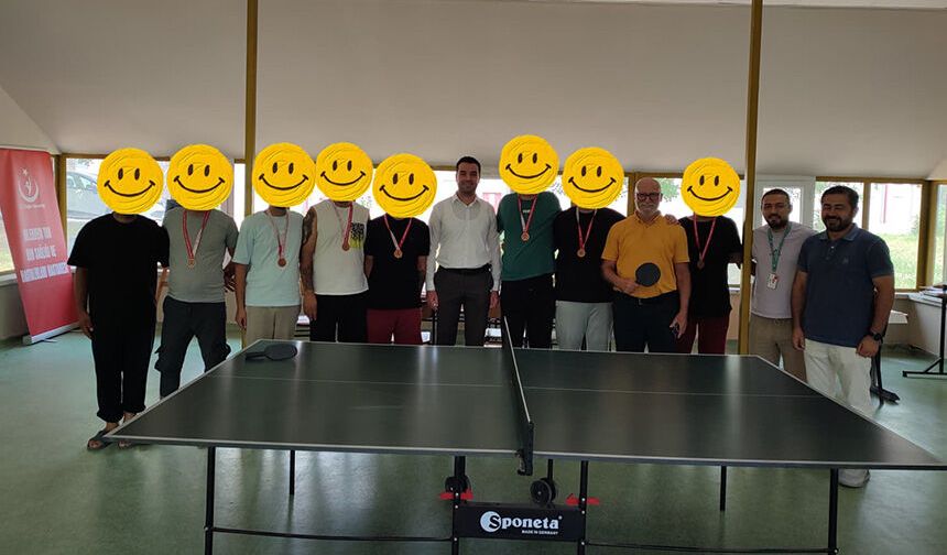 Genç Birlik Adana, AMATEM'de tedavi gören gençlerle buluştu