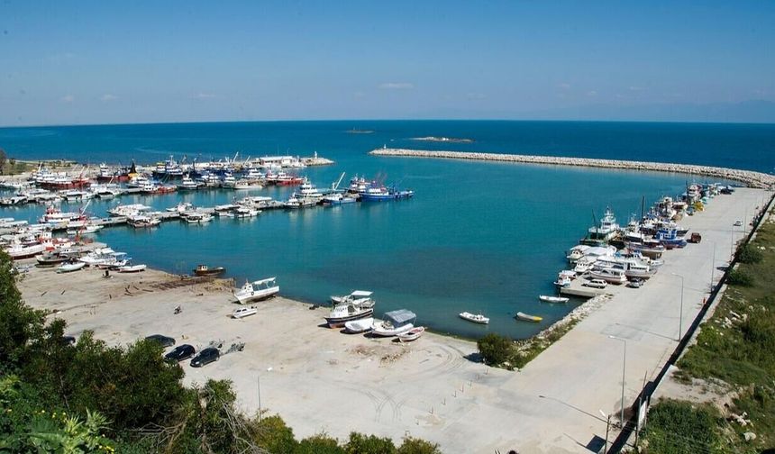 Adana Büyükşehir Belediyesi'nden tekne sahiplerine uyarı! Belgelerinizi kontrol edin