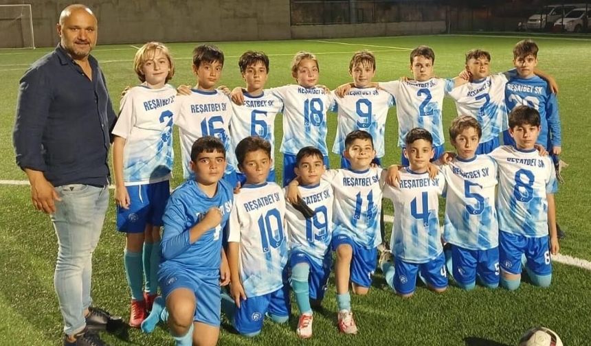 Reşatbey Spor Teknik Direktörü Yakup Melike: "Önceliğimiz altyapı"
