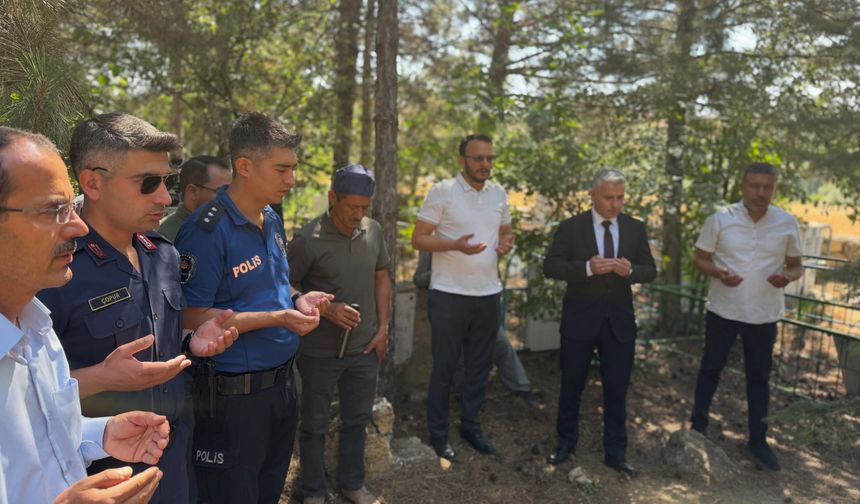 Tufanbeyli’de 15 Temmuz  Şehitleri dualarla anıldı