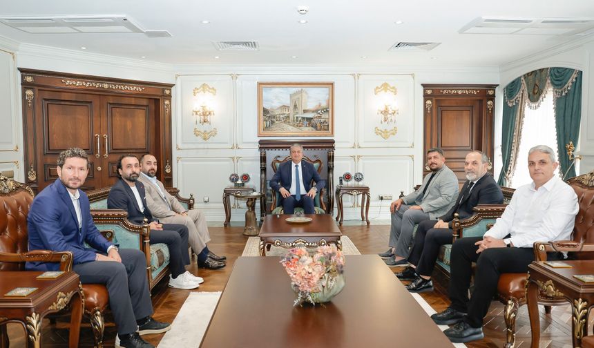 Vali Yavuz: "Adana’mızın gelişimine güç katan her değerin yanındayız"