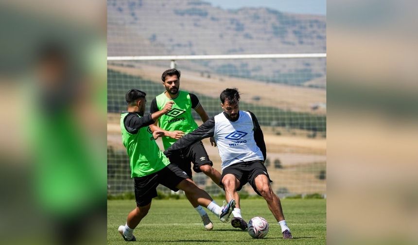 Adana 01 Futbol Kulübü, Her şeyiyle yeni sezona odaklandı