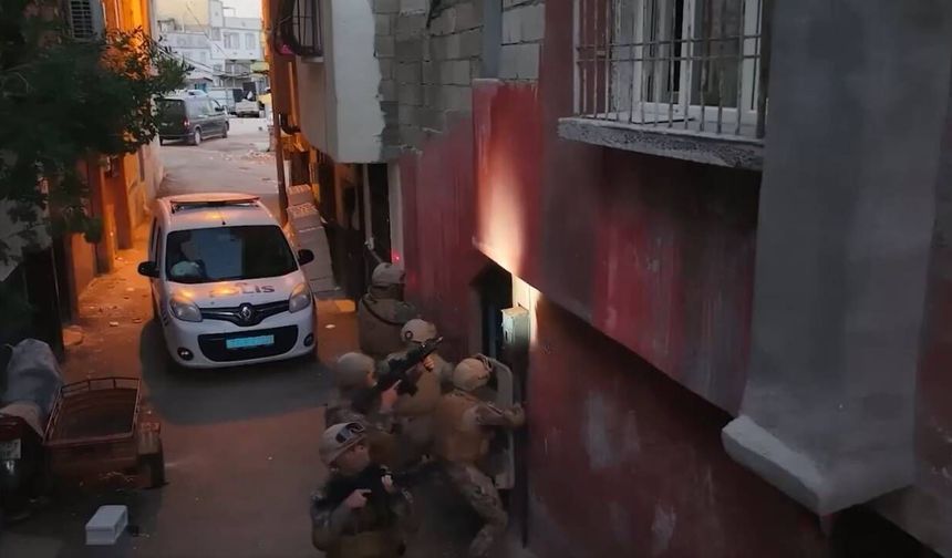 Adana dahil 71 ilde dev narkotik operasyonu: 1.302 şüpheli yakalandı