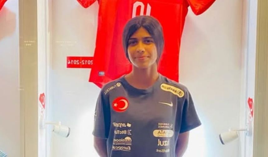Adana İdmanyurdu’nun genç yeteneği Ecrin’den milli gurur