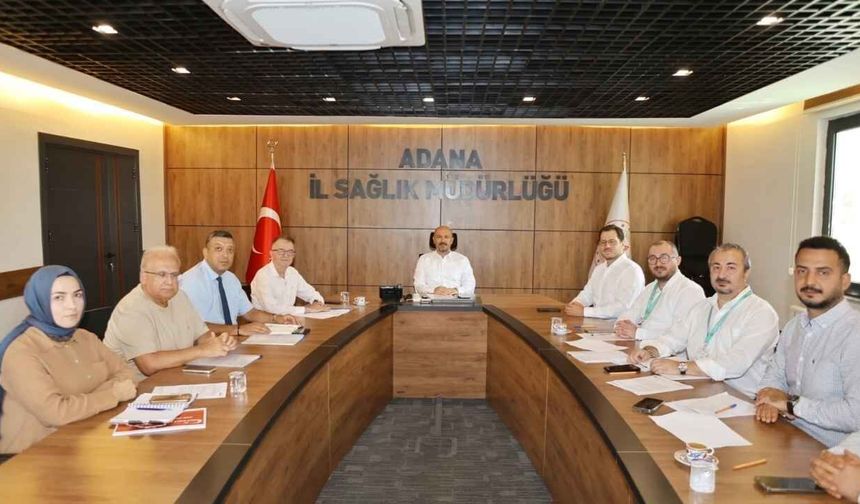 Adana Şehir Hastanesi’nde acil servis ve yoğun bakım hizmetleri masaya yatırıldı