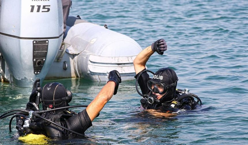 Adana'da su altı güvenliği dalgıç polislere emanet