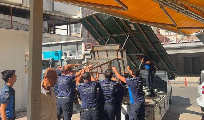 Seyhan'da seyyar lahmacun tezgâhı tartışması meclise taşındı: "Göz yummadık"