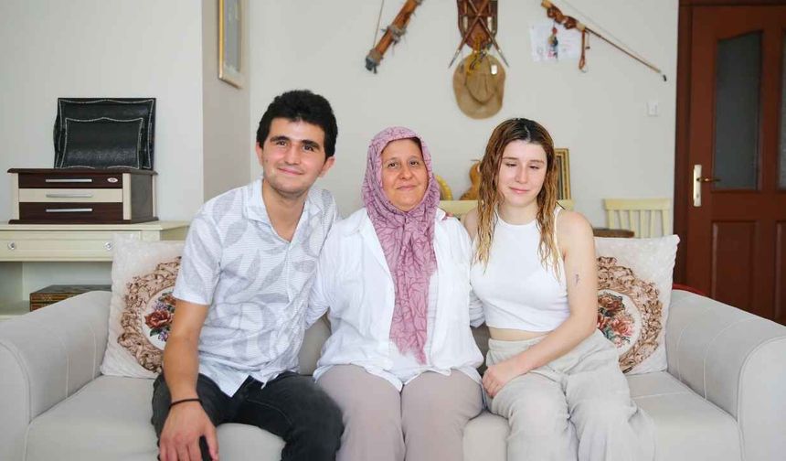 Adanalı görme engelli kardeşlerin azmi engel tanımadı