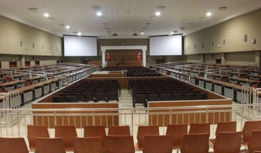 Silivri’de kritik bekleyiş sona erdi: Mahkeme kararları okuyor