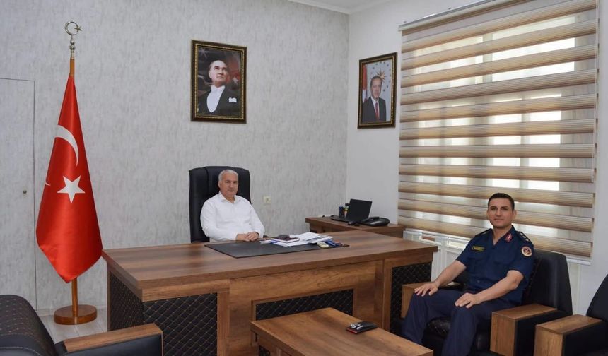 Ceyhan İlçe Jandarma Komutanlığı'nda görev değişimi