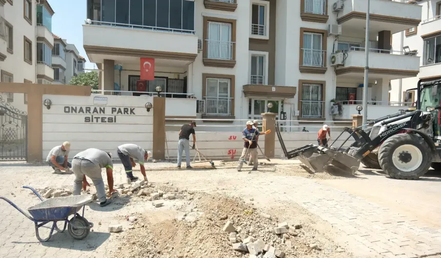 Ceyhan’da yollar yenileniyor: Fen İşleri ekiplerinden parke onarım seferberliği