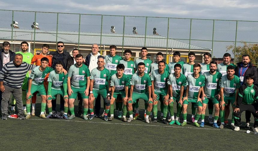 Ceyhangücü’nden geleceğin yıldızlarına 56 yıllık tecrübeyle futbol eğitimi