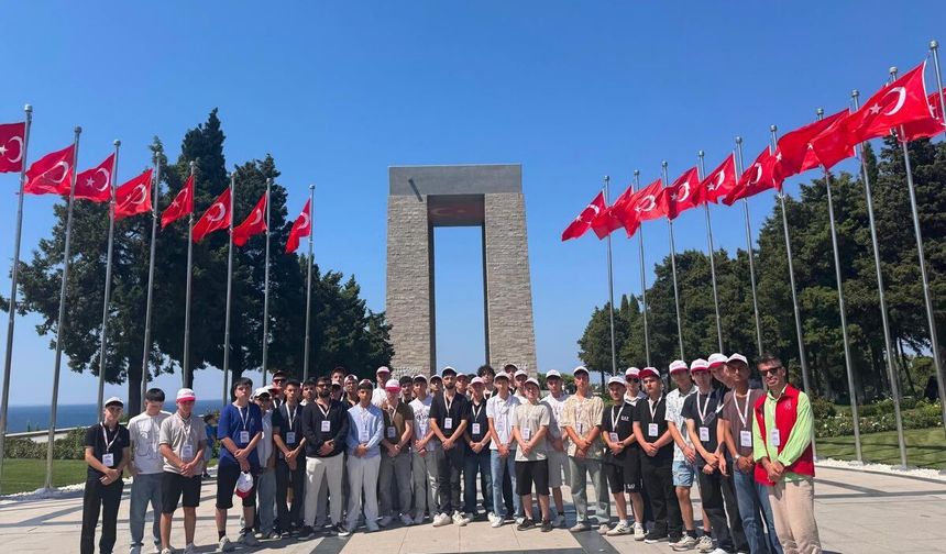 GSB Yüreğir Gençlik Merkezi’nden anlamlı kültür yolculuğu