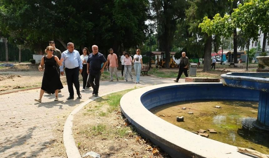 Güngör Geçer, Ulus Parkı’ndaki çalışmaları yerinde inceledi