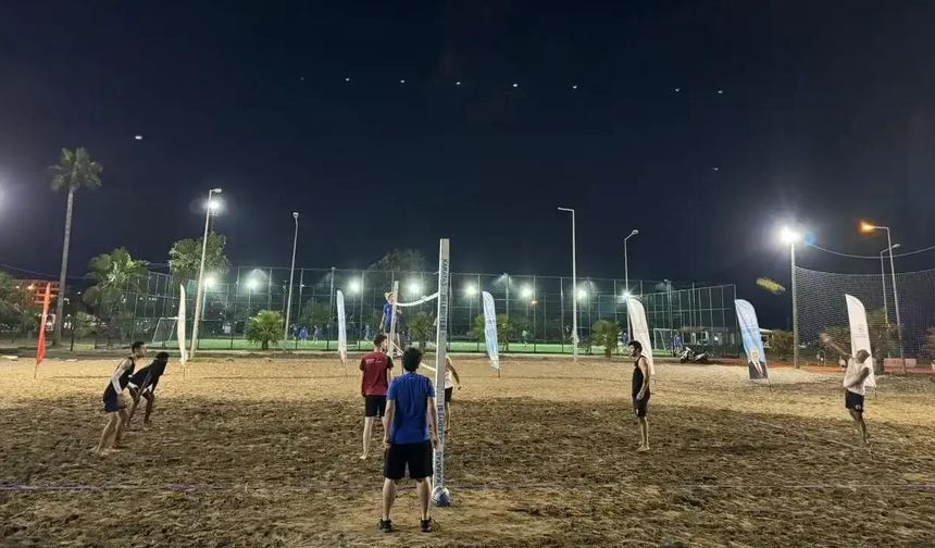 Karataş’ta Geleneksel Plaj Voleybolu Turnuvası başlıyor