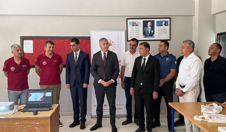 Karataş’ta seracılık ve topraksız tarım eğitimi başladı