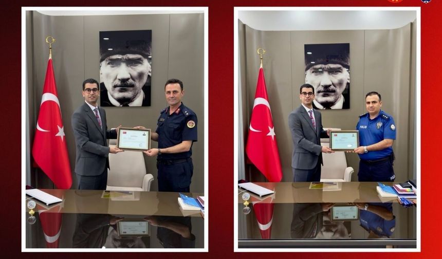 Kaymakam Vekili Onu’dan görevini tamamlayan isimlere başarı belgesi
