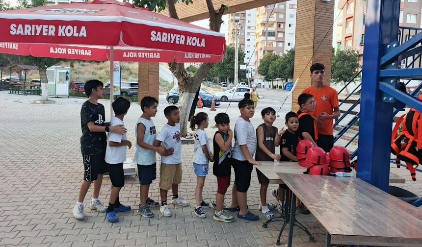 Köprülü Mahallesi'nde çocuklara unutulmaz gün
