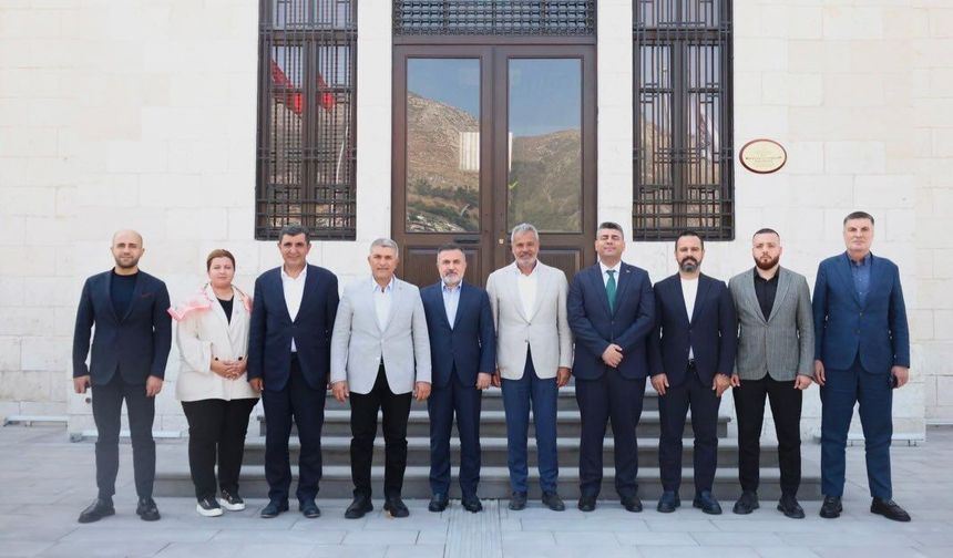 Tamer Dağlı'dan Hatay heyetine ziyaret: "Yol arkadaşlığımız baki"