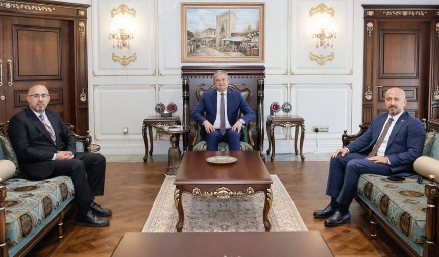 Vali Yavuz'dan sağlıkta Ar-Ge ve inovasyon için iş birliği mesajı