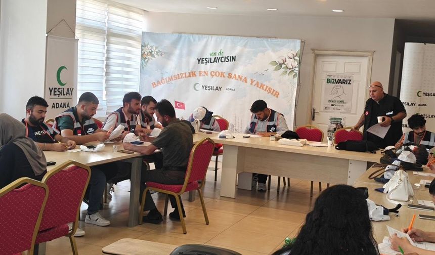 Yeşilay Adana Şubesi'nde AFAD gönüllüleri eğitimi: "Birlikte güçleniyoruz"