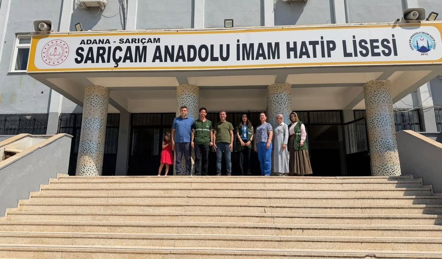 Yeşilay Adana Şubesi’nden Sarıçam İmam Hatip Lisesi’ne anlamlı ziyaret
