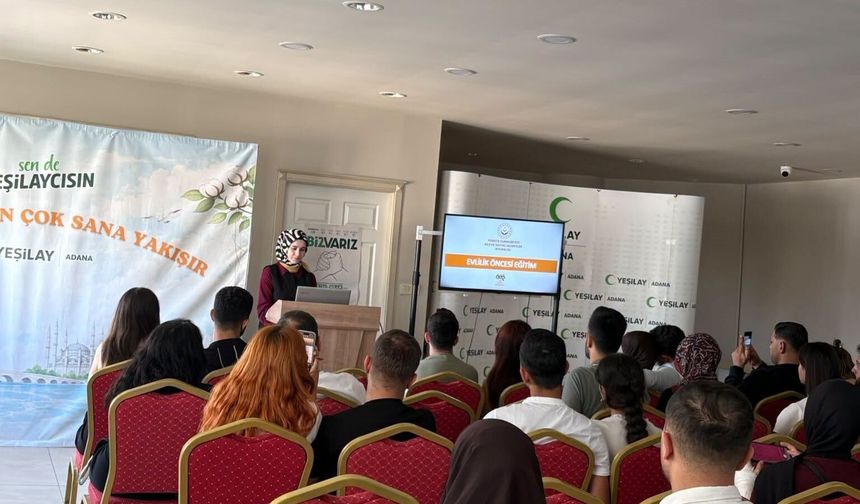 Adana’da evlilik kredisine başvuran çiftlere "Evlilik Öncesi Eğitim" verildi