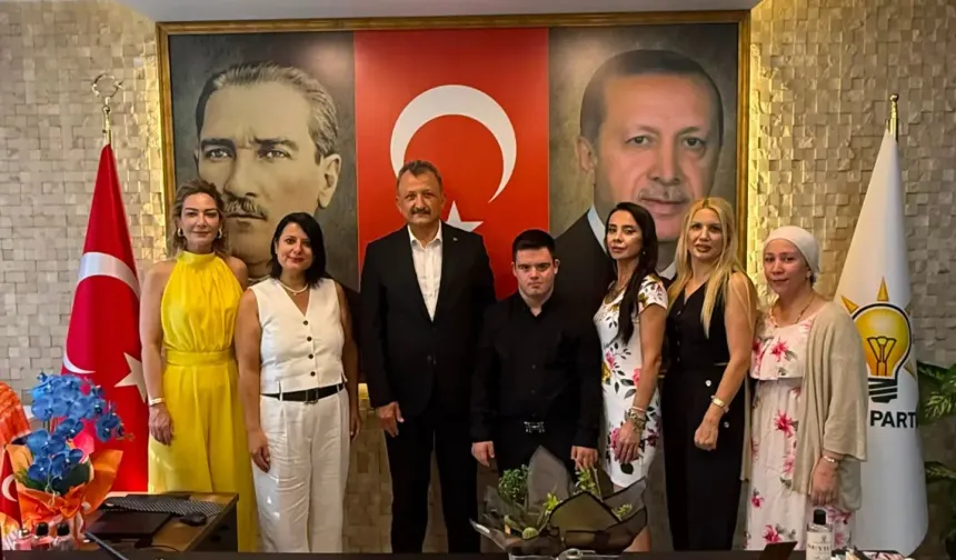 AK Parti Seyhan İlçe Başkanı Coşkun’dan Gönüllü Anneler Topluluğu’na vefa buluşması