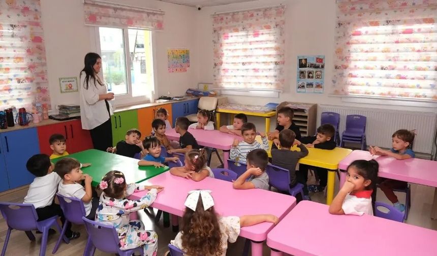 Ceyhan’da minikler geleceğe sevgiyle hazırlanıyor