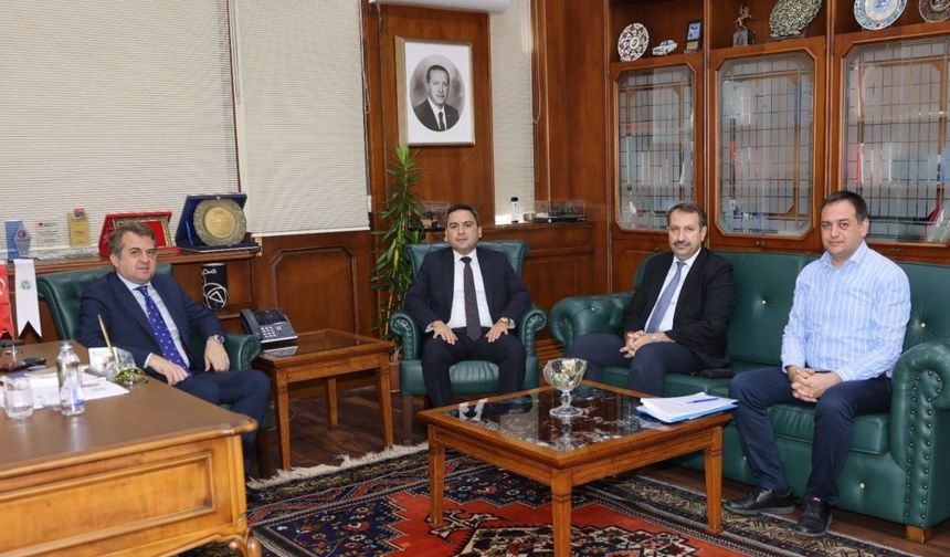 Çukurova Üniversitesi'nde üst düzey kabul