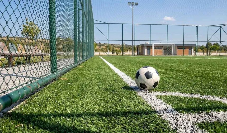 Kozan’a 3 yeni halı saha geliyor: İhale tarihi belli oldu