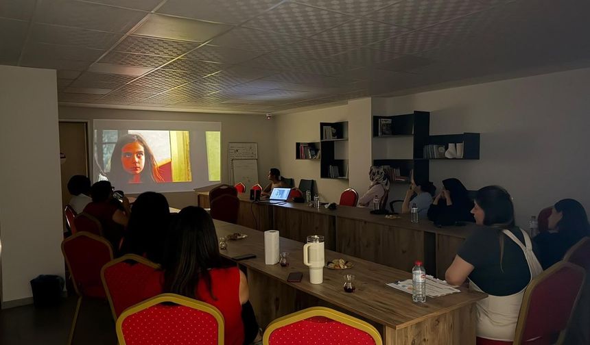 "Mustang" Filmi Adanalı kadınlarla buluştu: "Birlikte güçlüyüz"