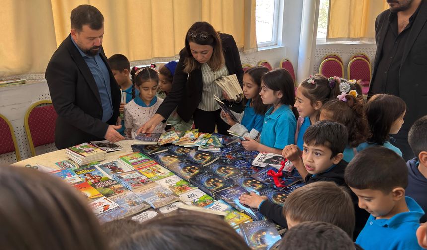Saimbeyli’de kültür şöleni: 2. Kitap Günleri coşkusu devam ediyor