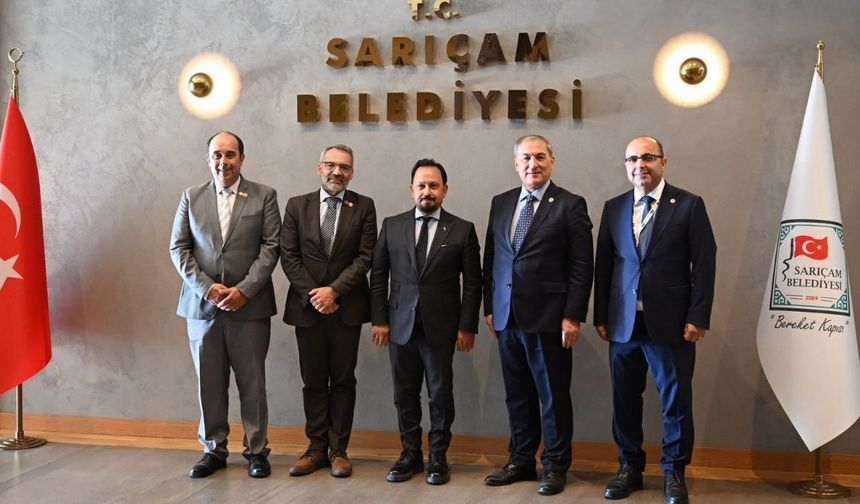 Uludağ, akademisyen heyetini belediyede ağırladı