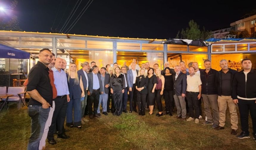 Aslan'dan muhtarlara: Hepimiz aynı kentin insanlarıyız