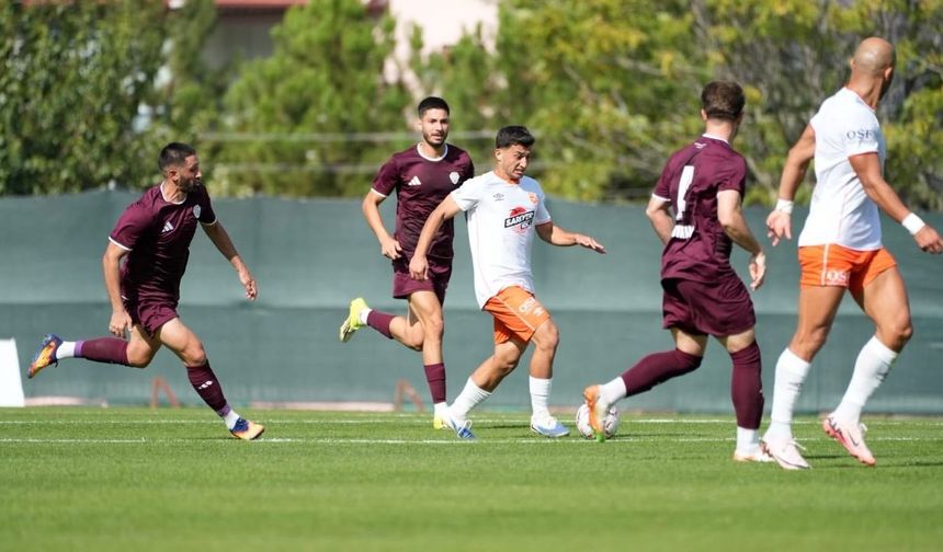 Adana 01 FK'nın galibiyet serisi sürüyor