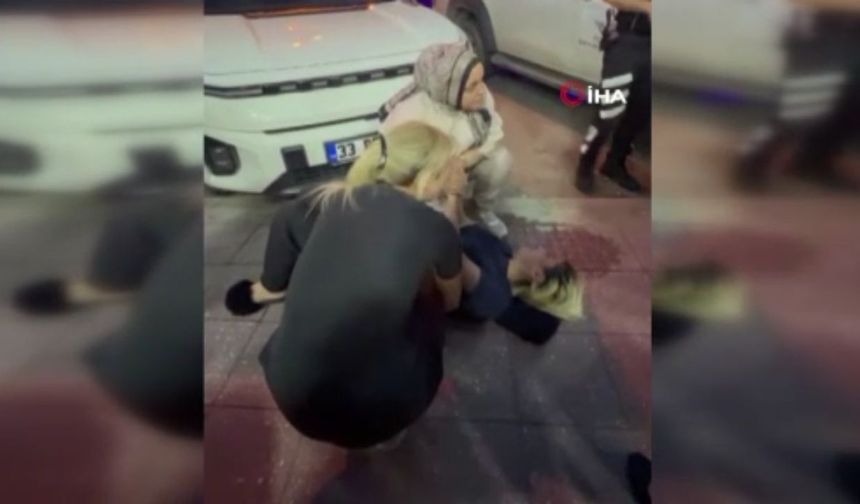 Adana’da kaldırımda yürüyen kadını kocası bıçakladı