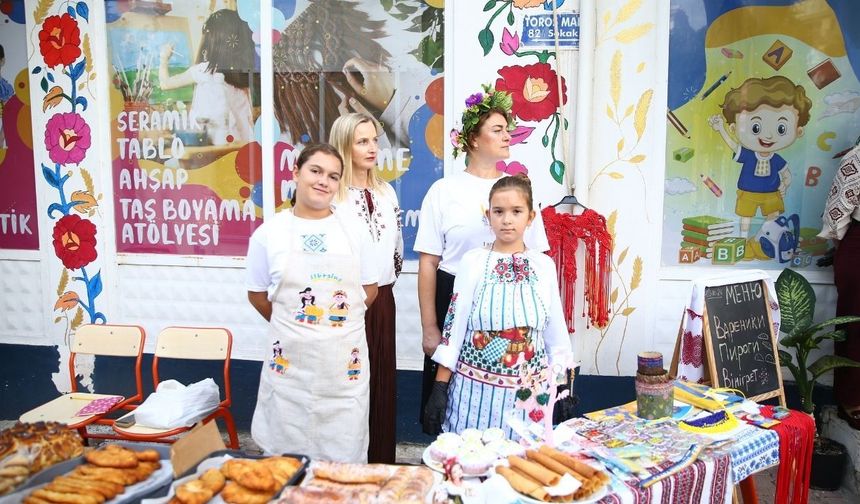 Adana'da "Ukrayna Mutfağı Günü ve Lezzetler Panayırı" düzenlendi