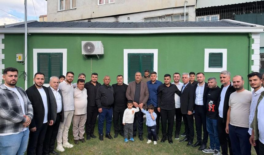 Orhan Bayram Özgür Mahallesi’nde vatandaşlarla buluştu