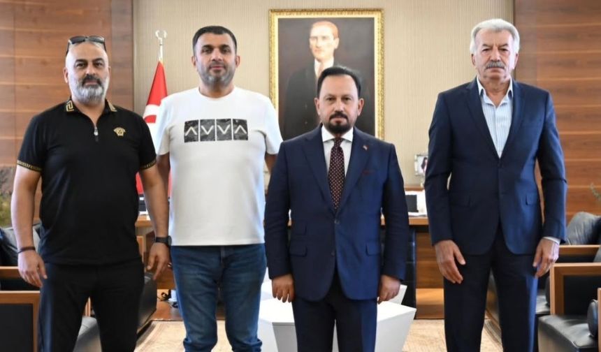 Sarıçam’ın amatör kulüpleri Bilal Uludağ ile buluştu